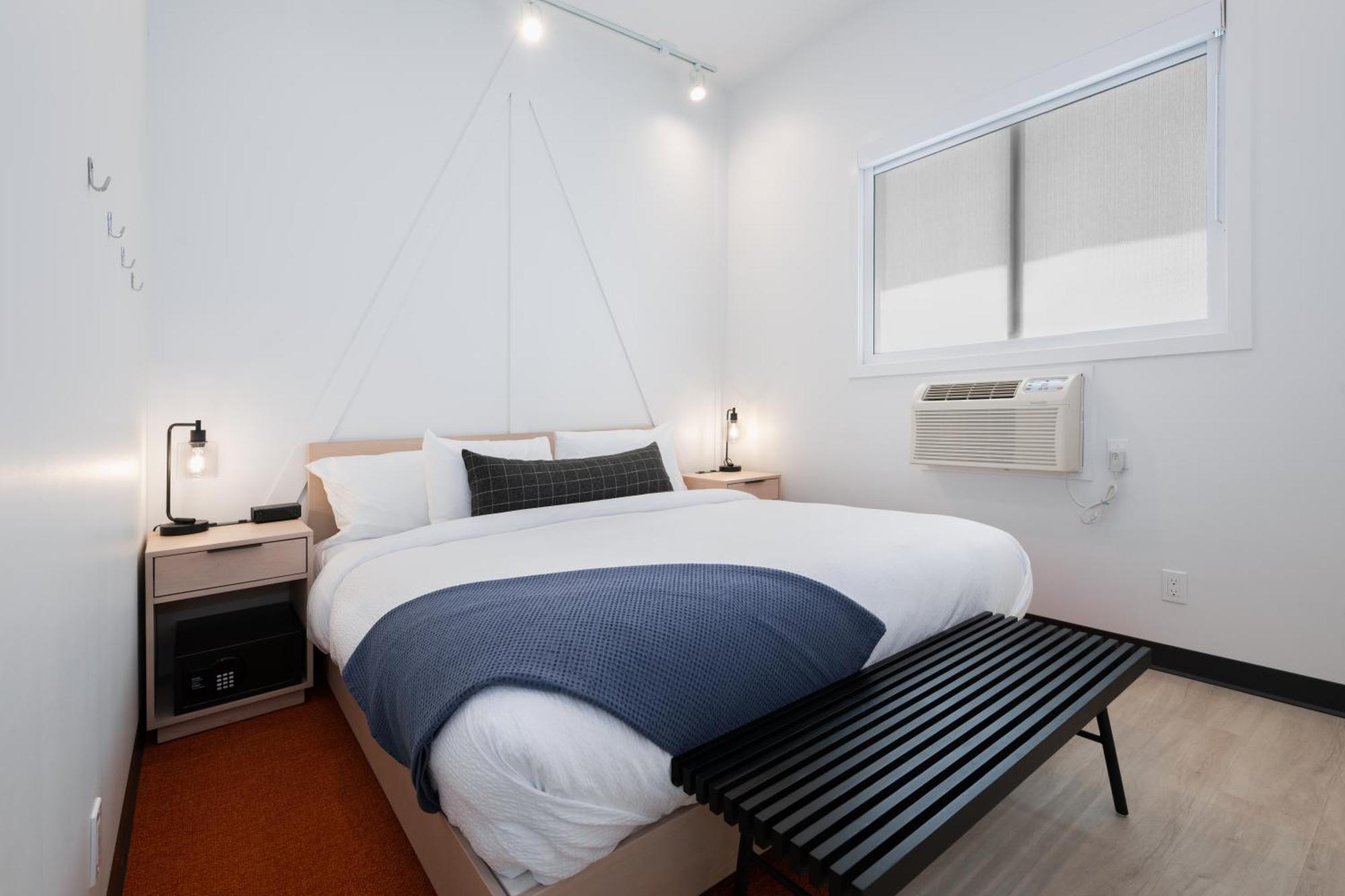Vrge Revelstoke Hotel Kültér fotó